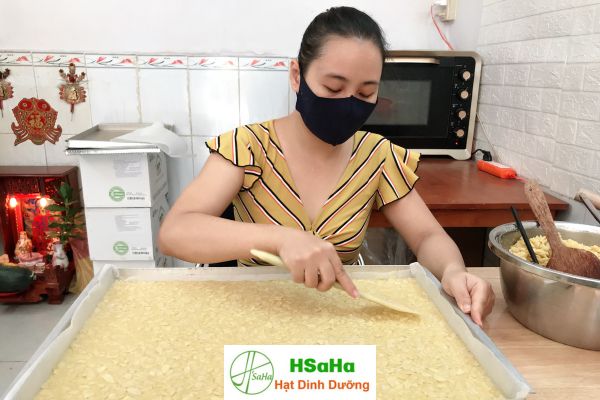 Cách làm bánh ngói hạnh nhân