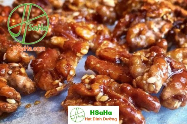 Cách chế biến hạt óc chó rang mè Cách chế biến hạt óc chó rang mè